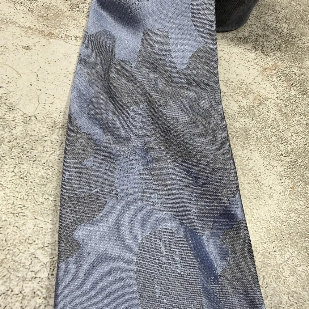 Kenneth Cole Reaction Tie Mens One Size Blue Woven Camouflage Silk Blend Necktie